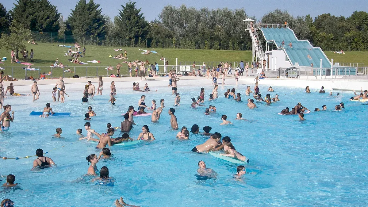 L'Île de Loisirs du Port aux Cerises
