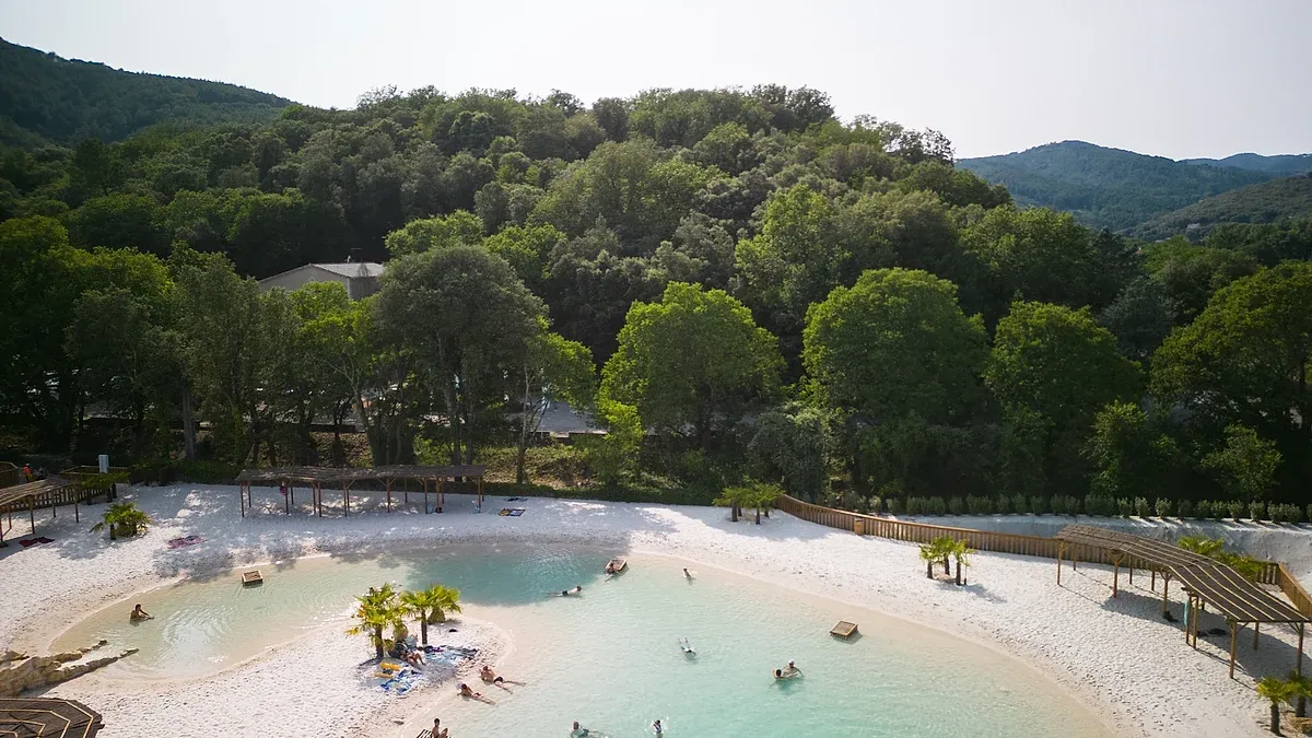 Piscine d'été de Cauvel d'Alès