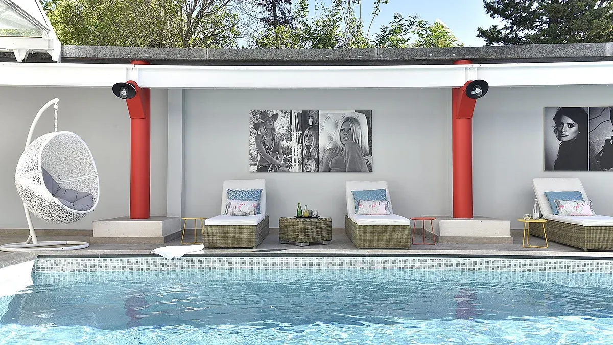 Piscine de Le Sambuc