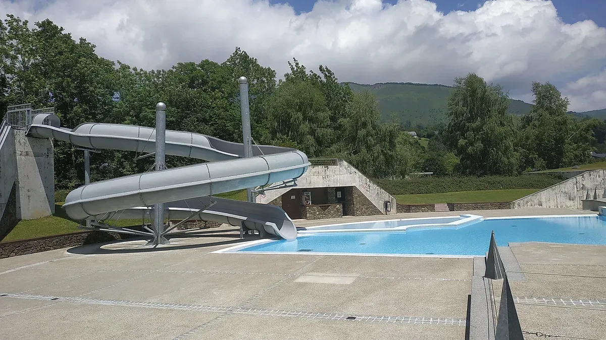 Piscine Municipale des Avenières Veyrins-Thuellin