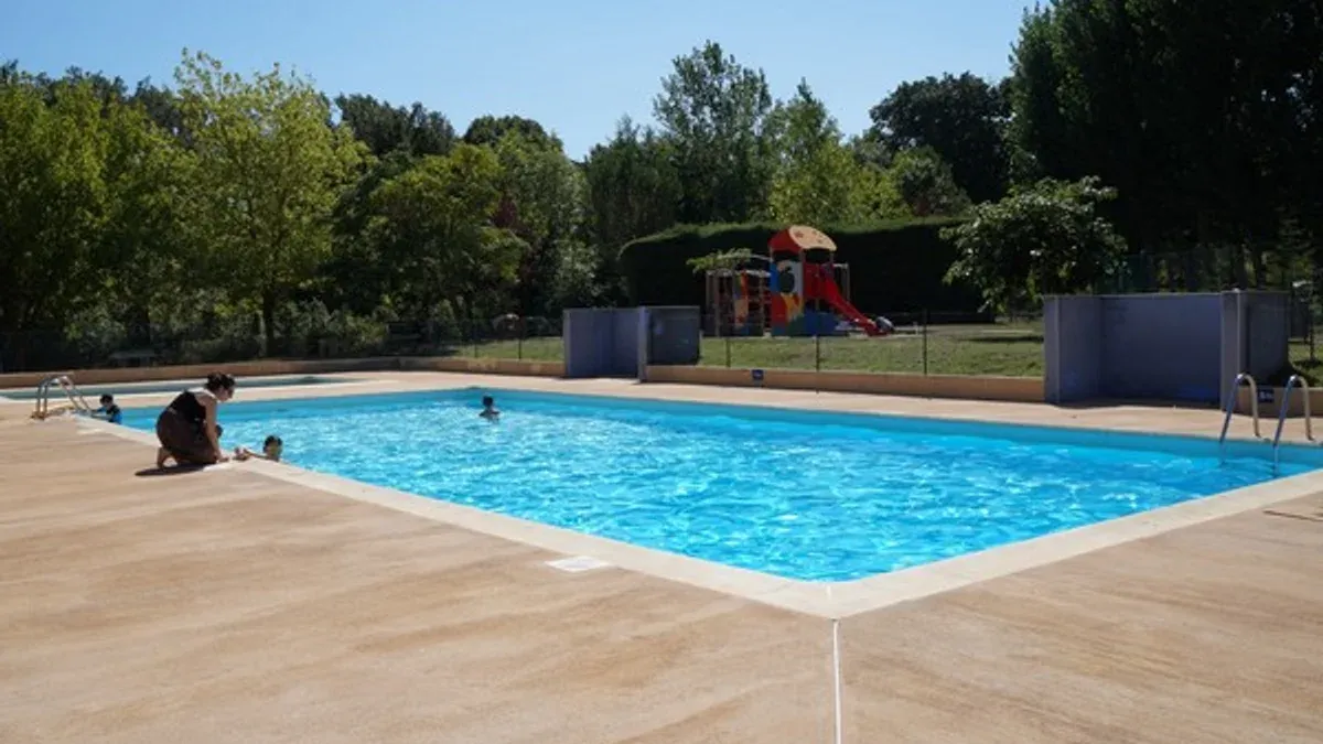 Piscine Municipale de Belveze-du-Razes