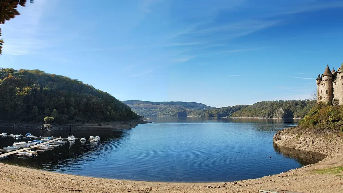 Piscine de Bort-les-Orgues