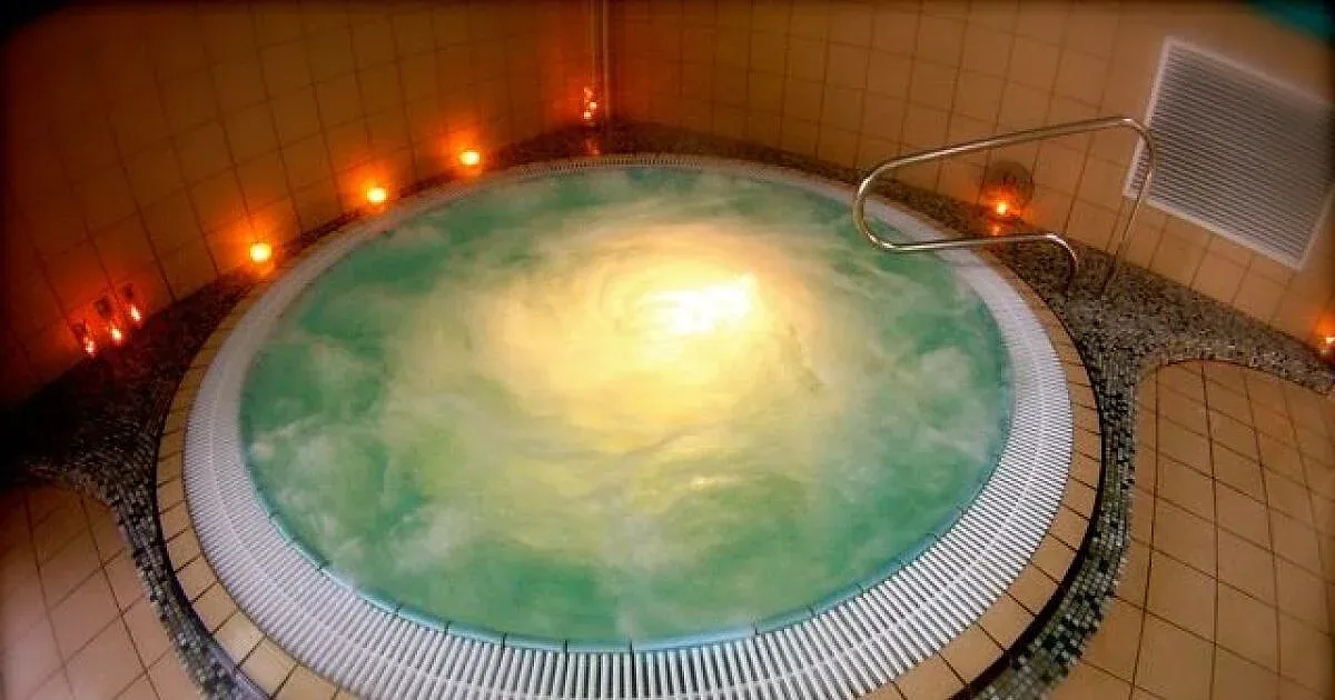 Piscine Aquacove et Spa