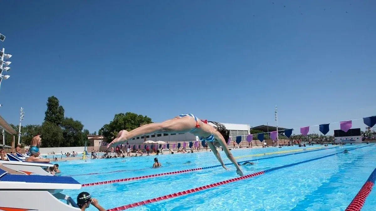 Piscine du Grand Bleu - Cannes La Bocca