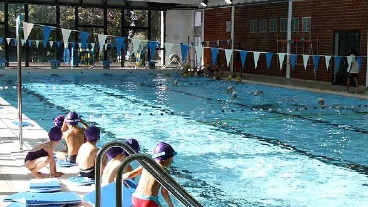 Piscine des Oliviers - Cannes
