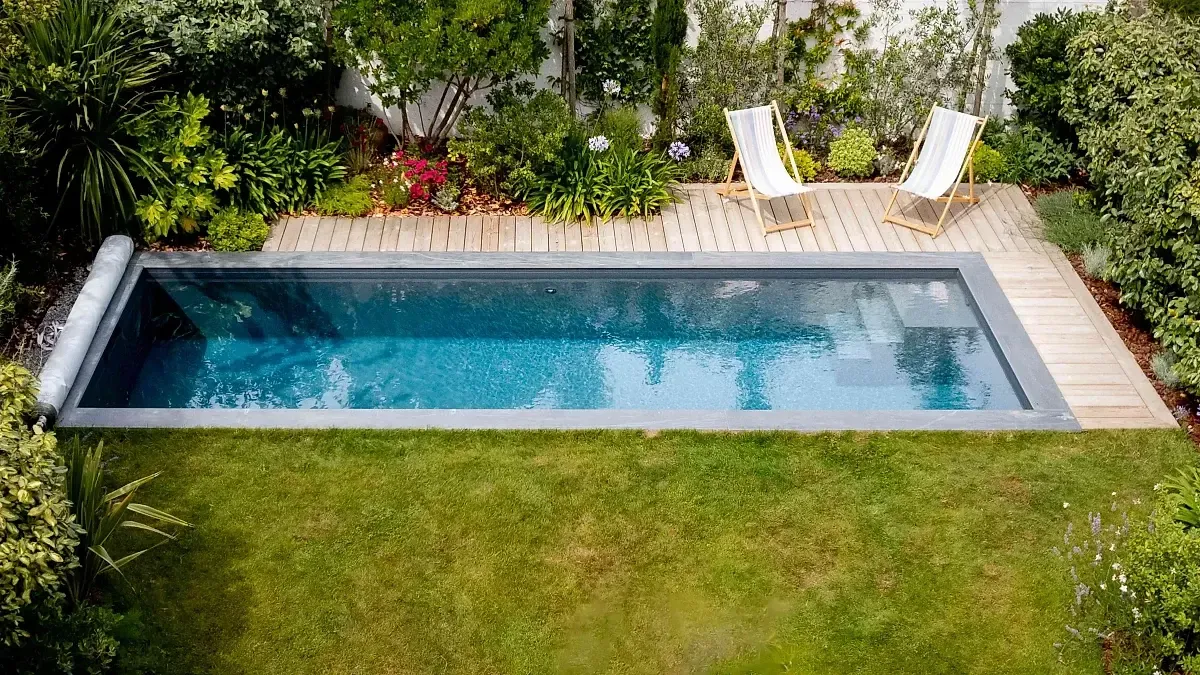 Piscine d'été de Fleurines