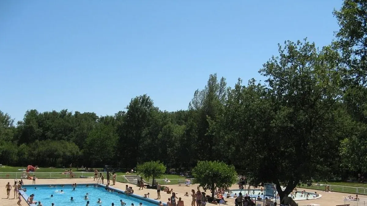 Piscine de Bouconne