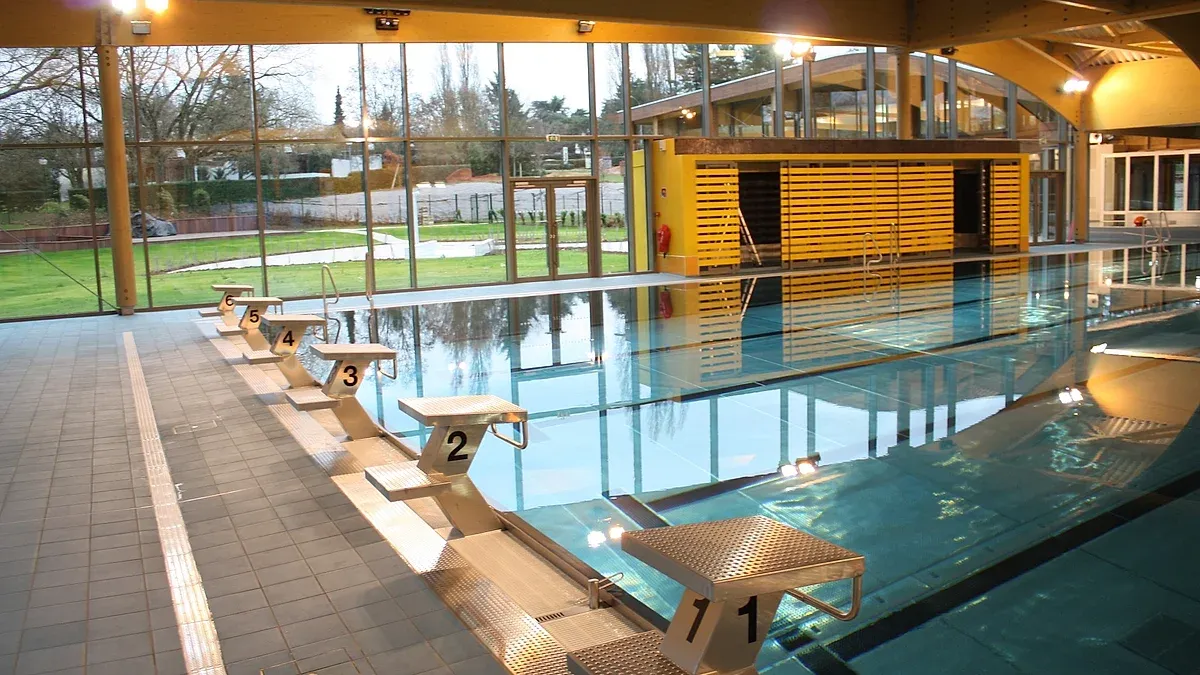 Piscine de Bourideys