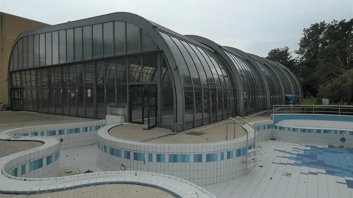 Piscine de l'Eaubelle