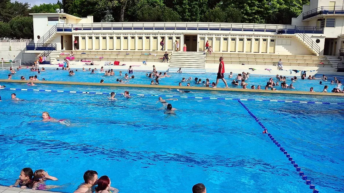 Piscine des Bussys