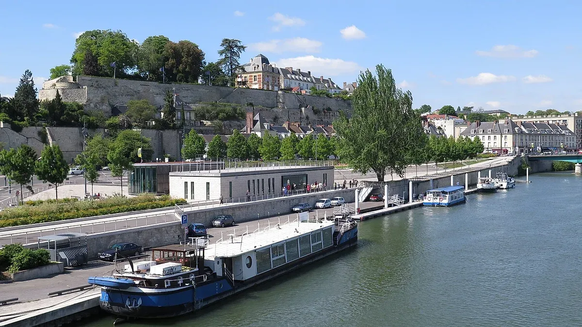 Piscine des Éguerêts