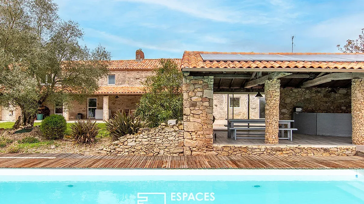 Piscine du Poiré-sur-Vie