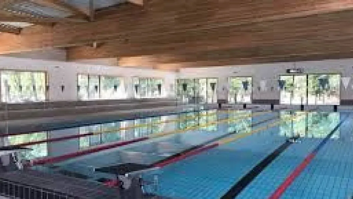 Piscine de Serre Poncon - Embrun