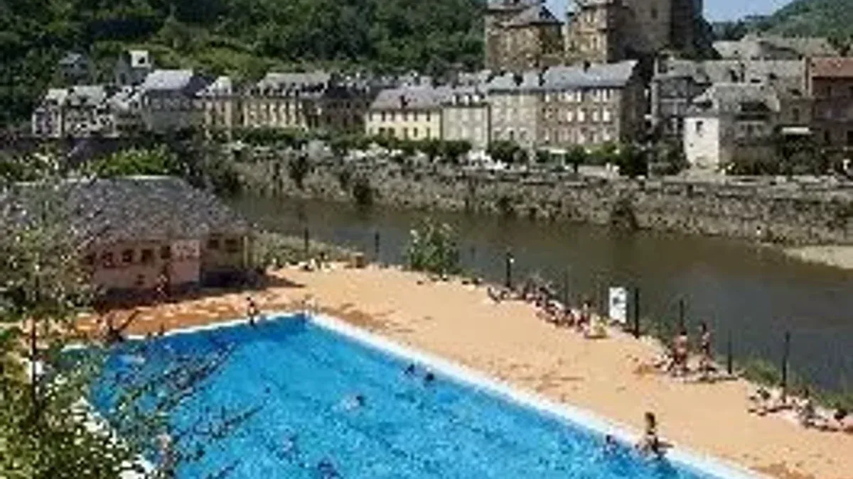 Piscine Municipale d'Estaing