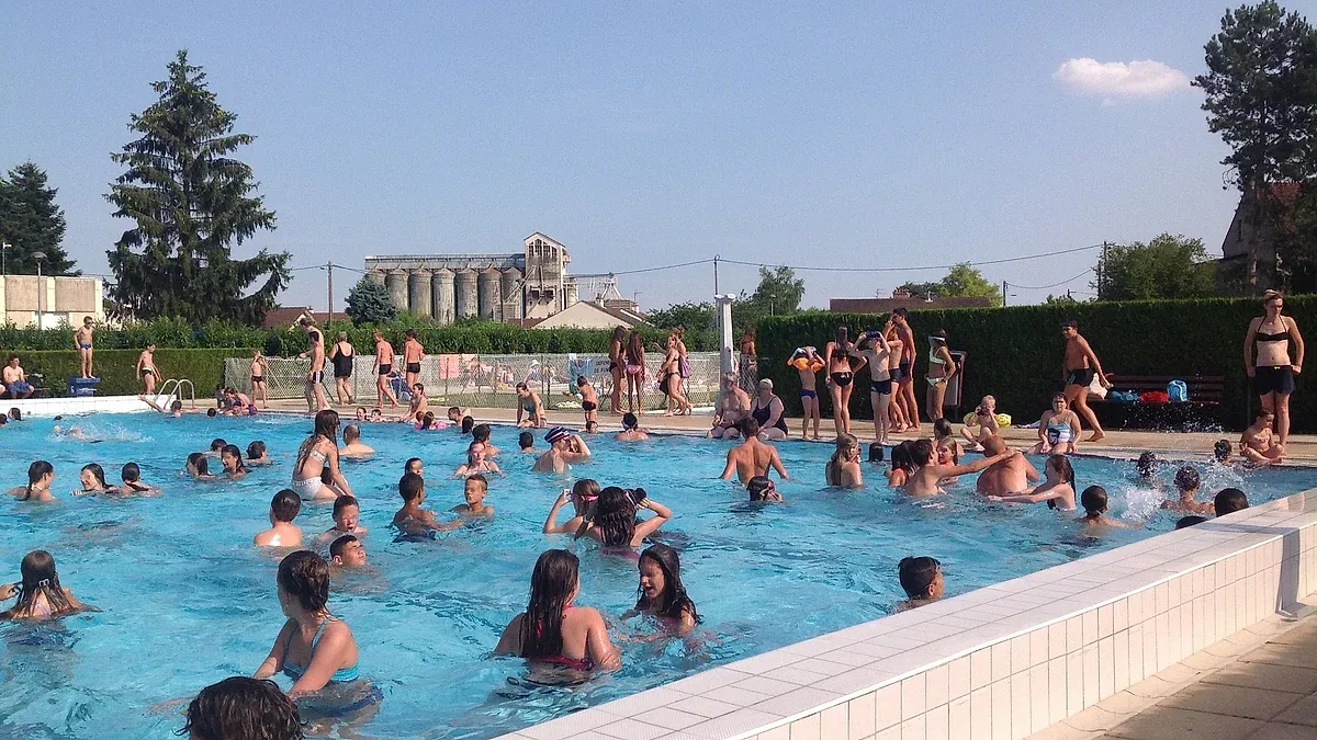 Piscine de Genlis