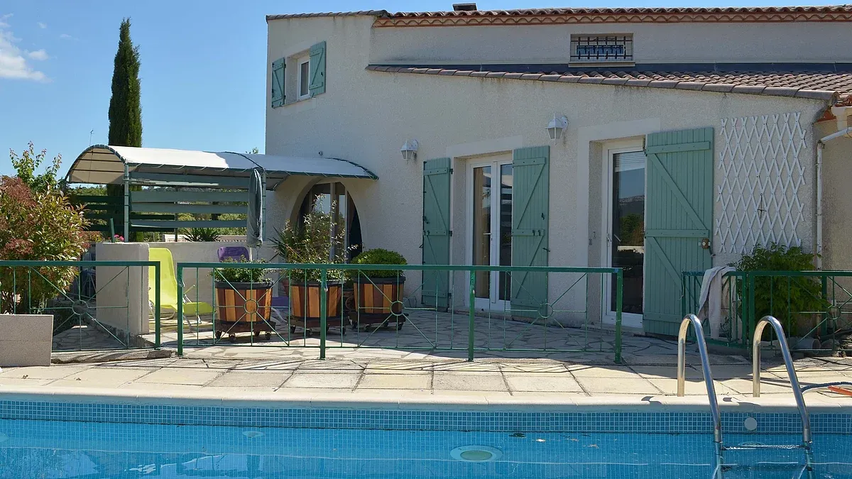 Piscine du Grand Pic Saint-Loup à Saint-Mathieu-de-Tréviers
