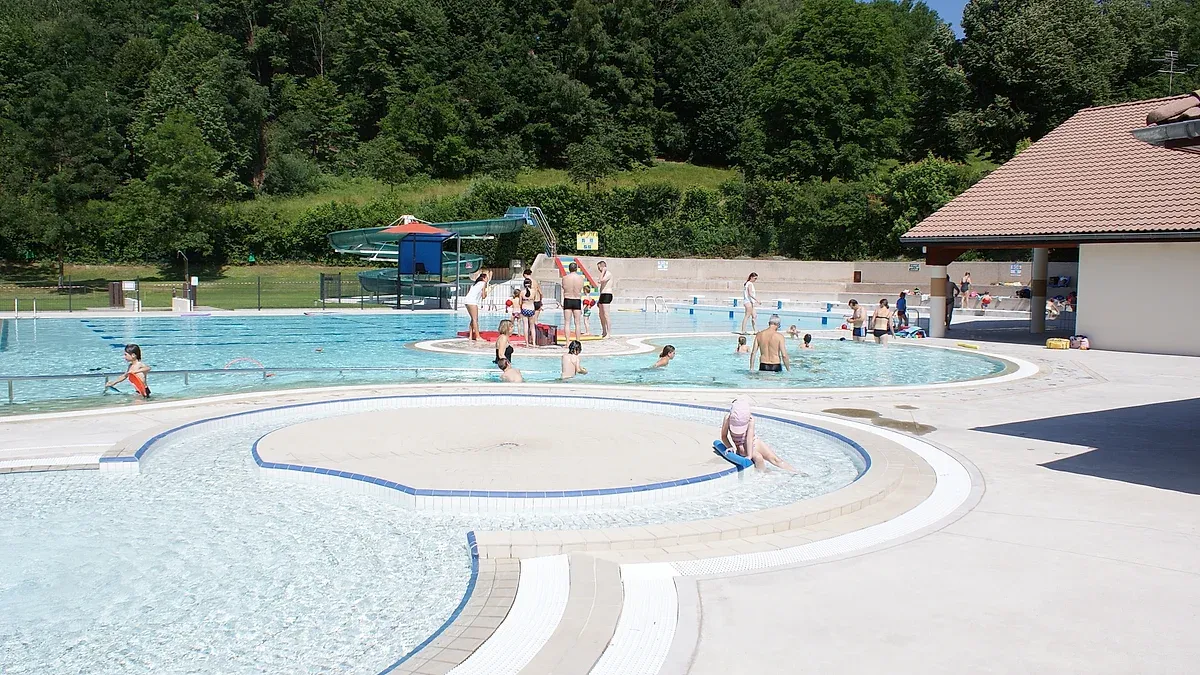 Piscine du Clos Jouvin de Jarrie