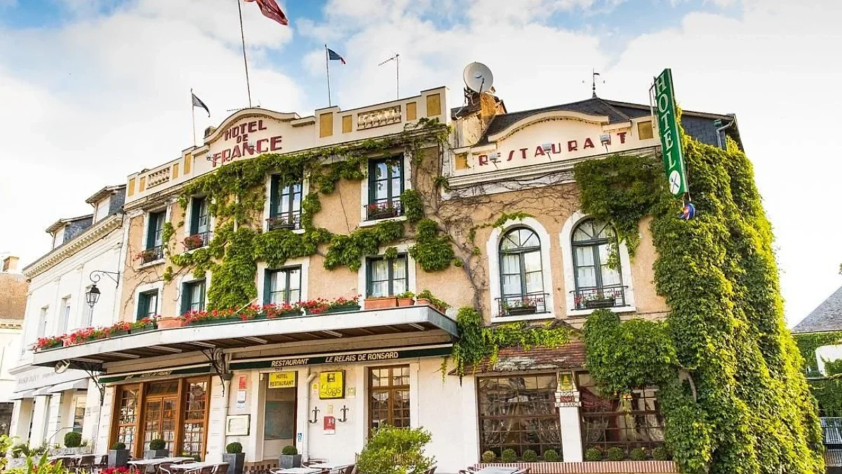 Piscine de La Chartre-sur-le-Loir