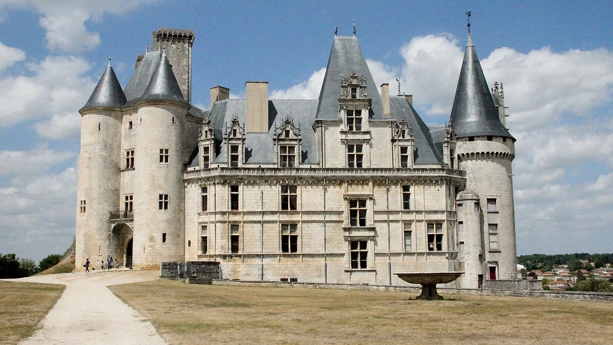 Piscine a La Rochefoucauld