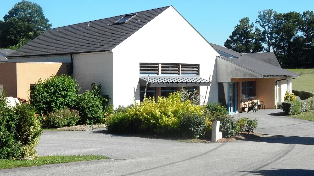 Piscine Municipale de Lagrauliere