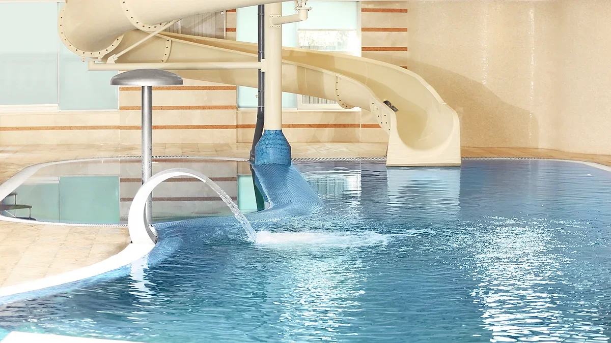 Piscine de Lassay-les-Chateaux