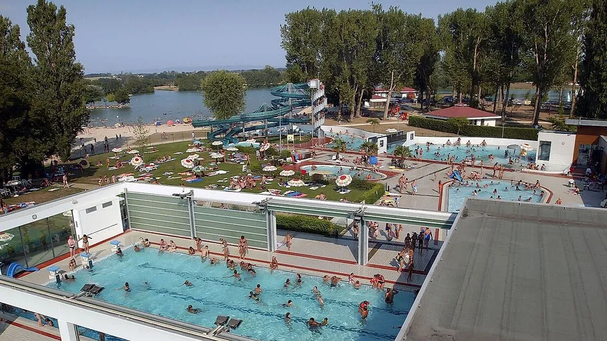 Centre Aquatique Carre Tonique