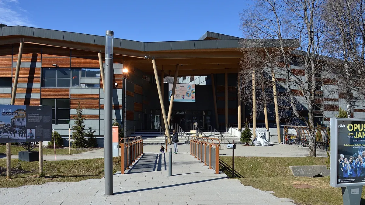 Piscine du Palais des Sports de Megève