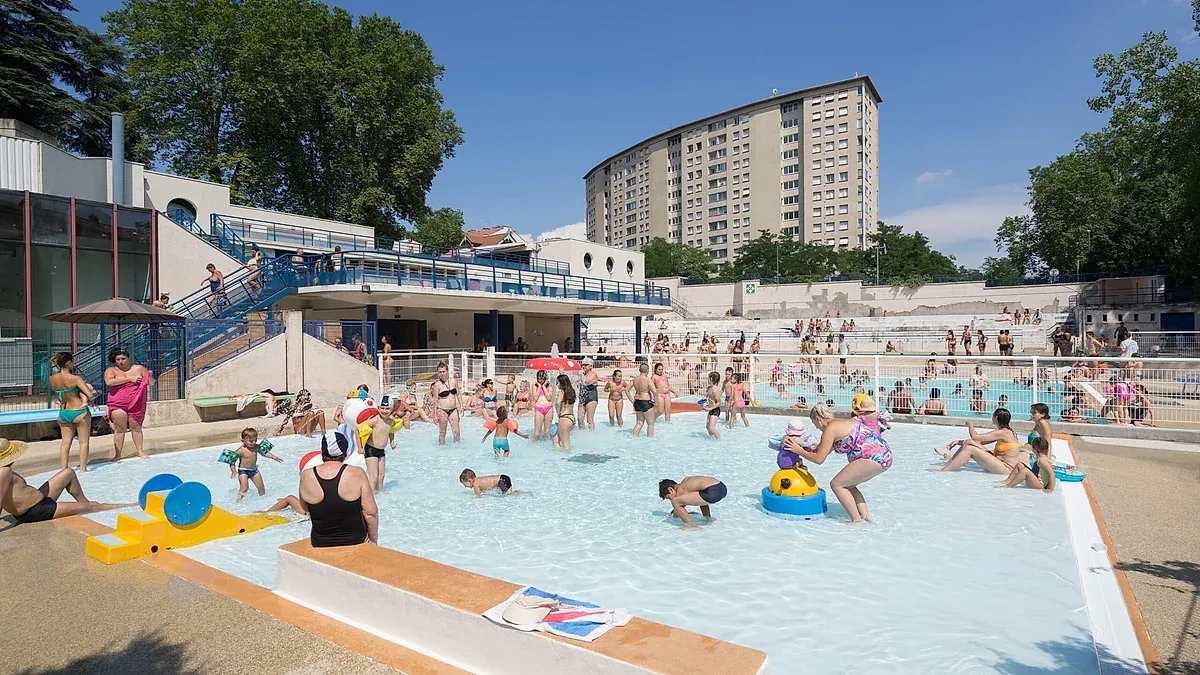 Piscine Municipale de Moulins-Engilbert