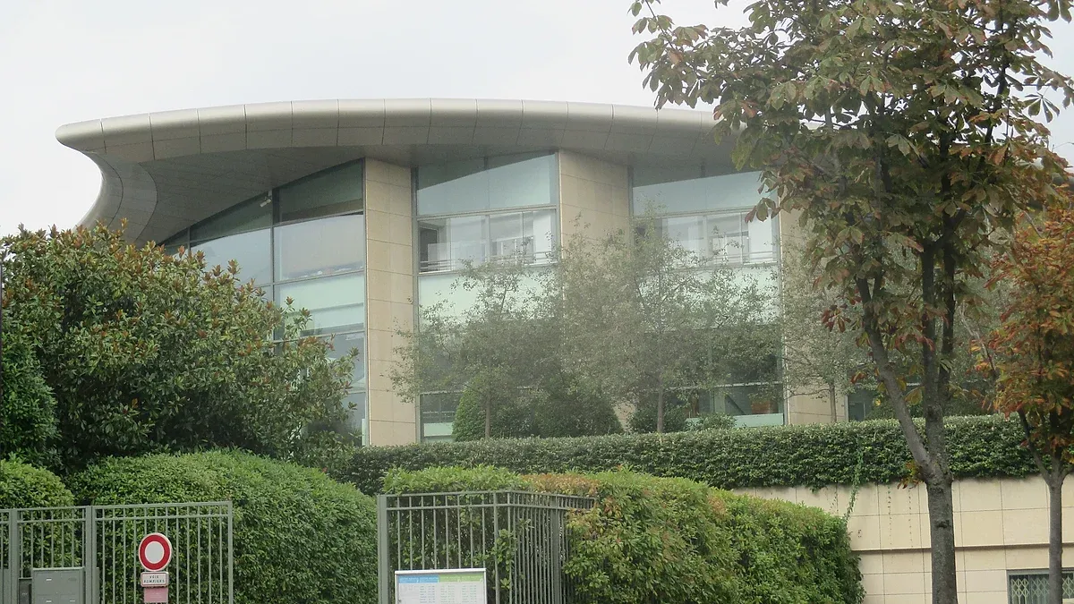 Piscine Municipale de Neuilly-Saint-Front