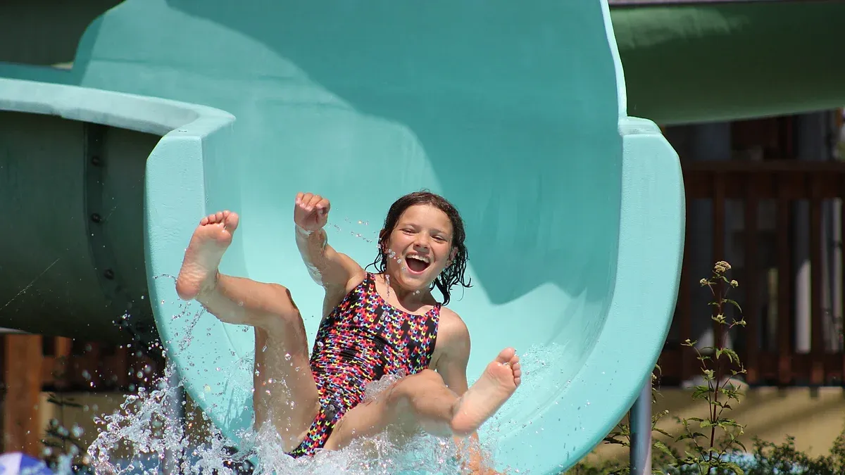 Complexe Aquatique des Jardins de l'Étang de Noidans-le-Ferroux