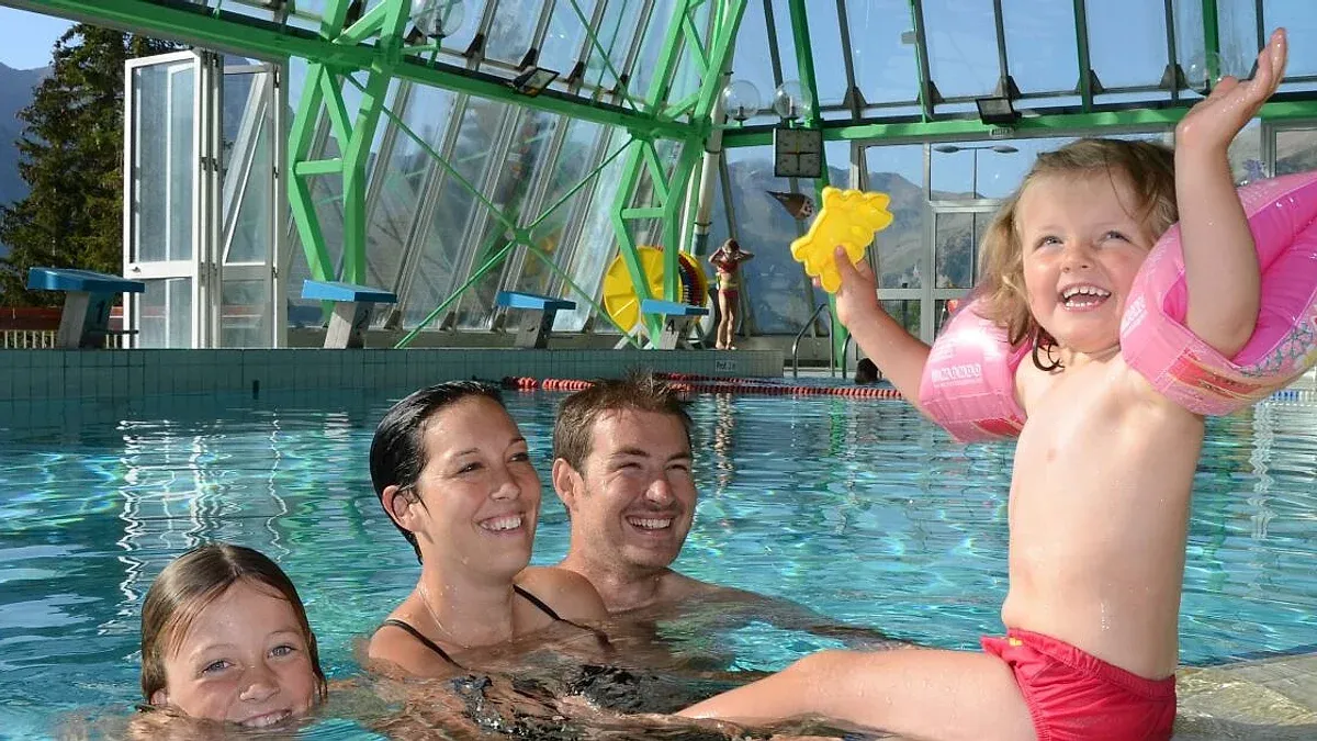 Piscine La Grande Ourse - Orcieres