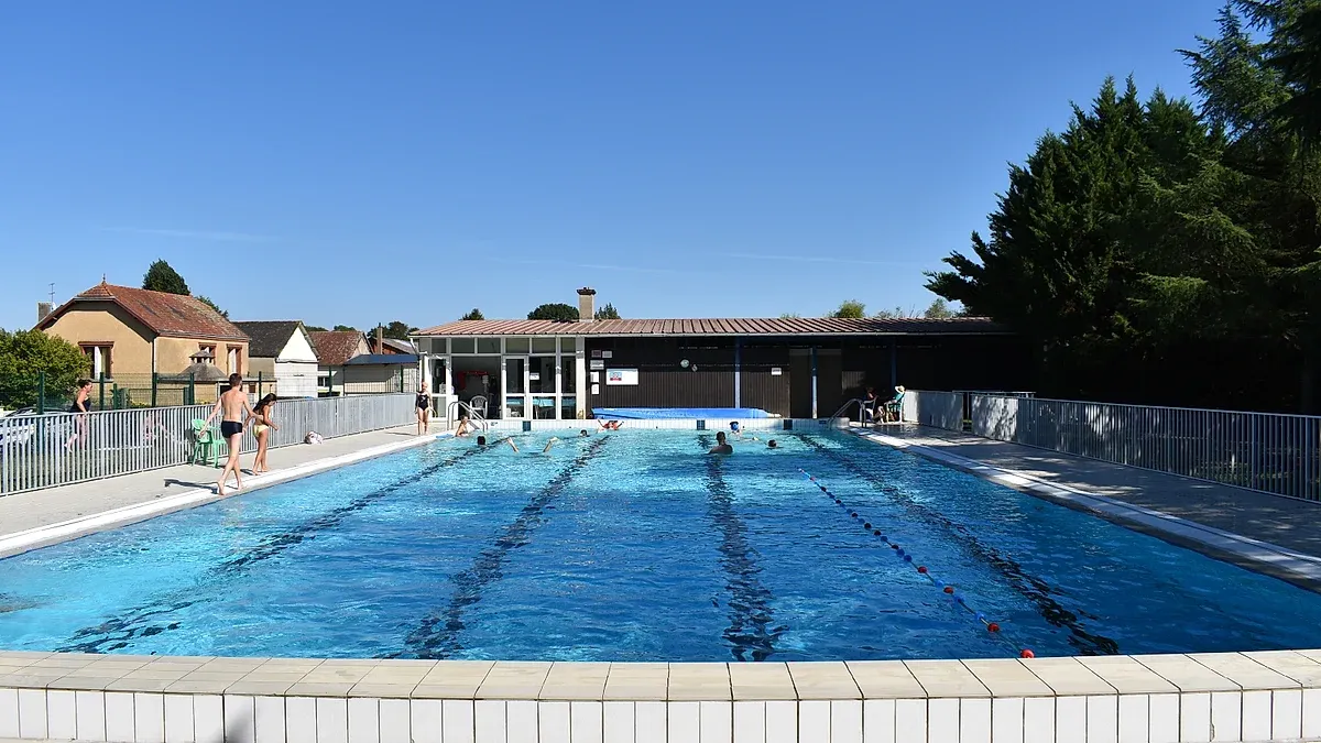 Piscine de Mennetou-sur-Cher