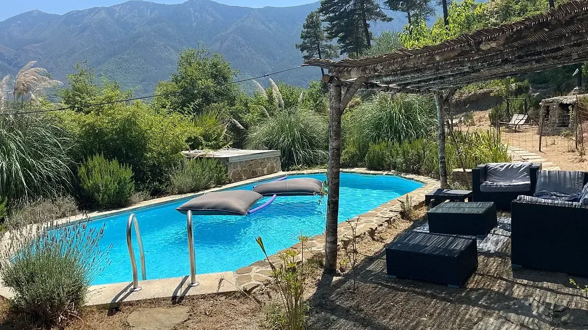 Piscine de Puget-Theniers