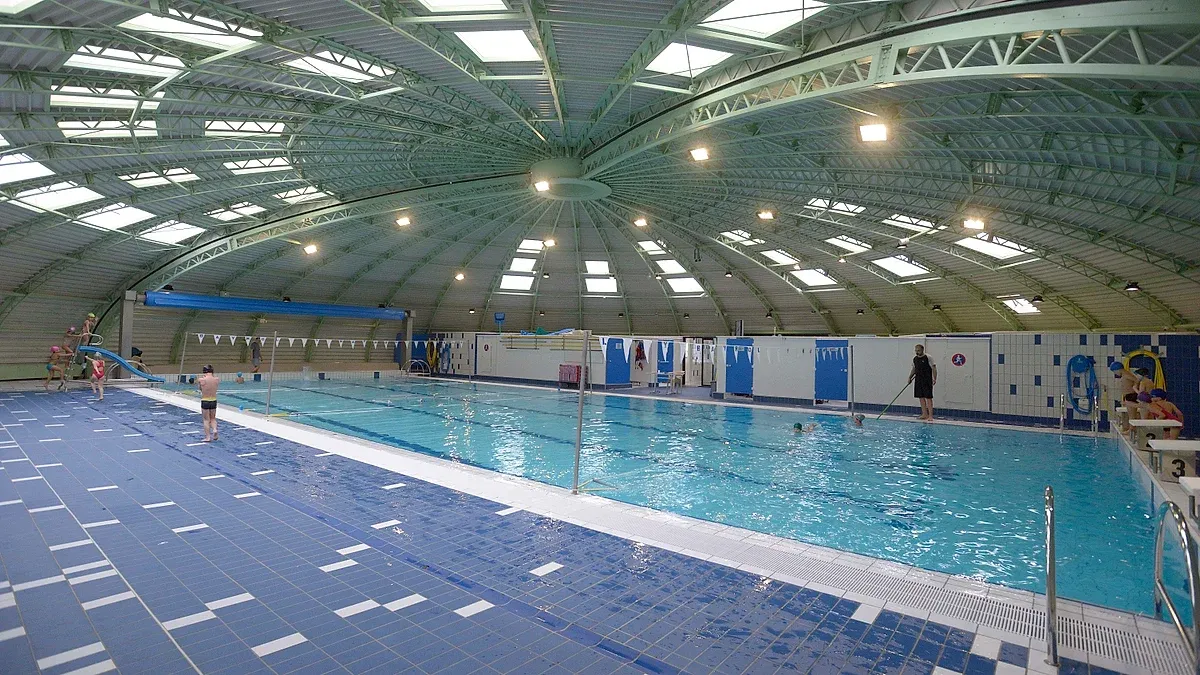 Piscine Charly Kirakossian de Roussillon