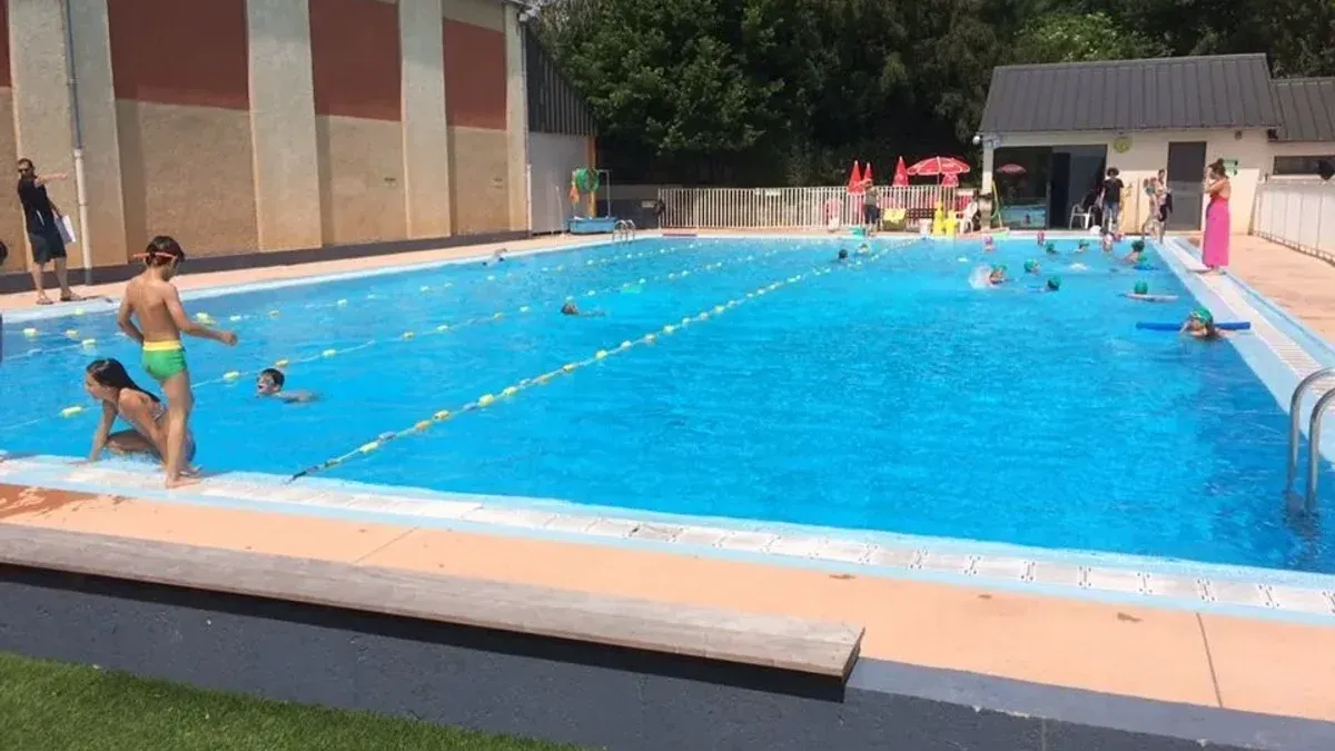 Piscine Intercommunale de Saint-Geniez-d'Olt