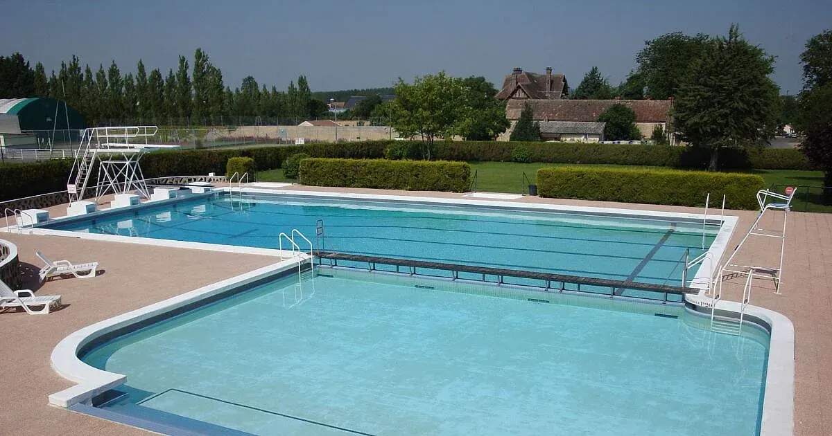Piscine de Saint-Pierre-sur-Dives