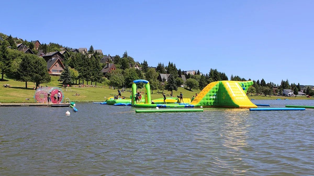 Piscine-Patinoire de Super Besse